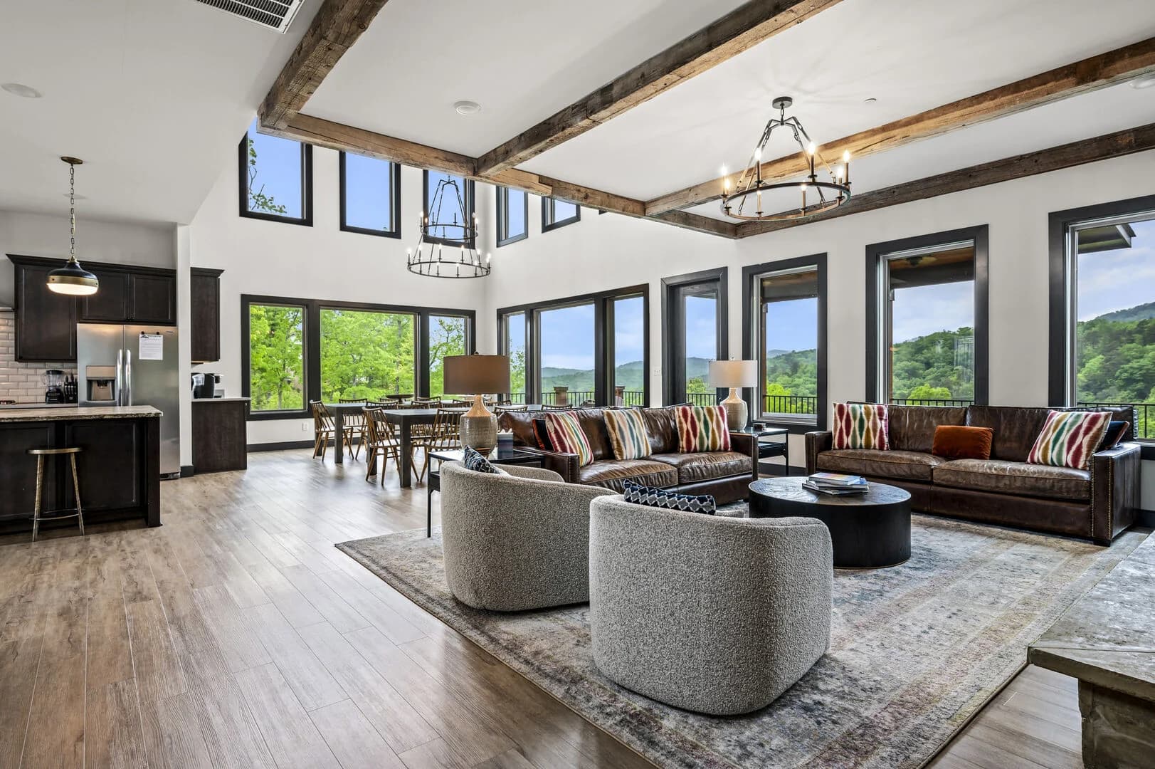 The Summit 86 photo 5