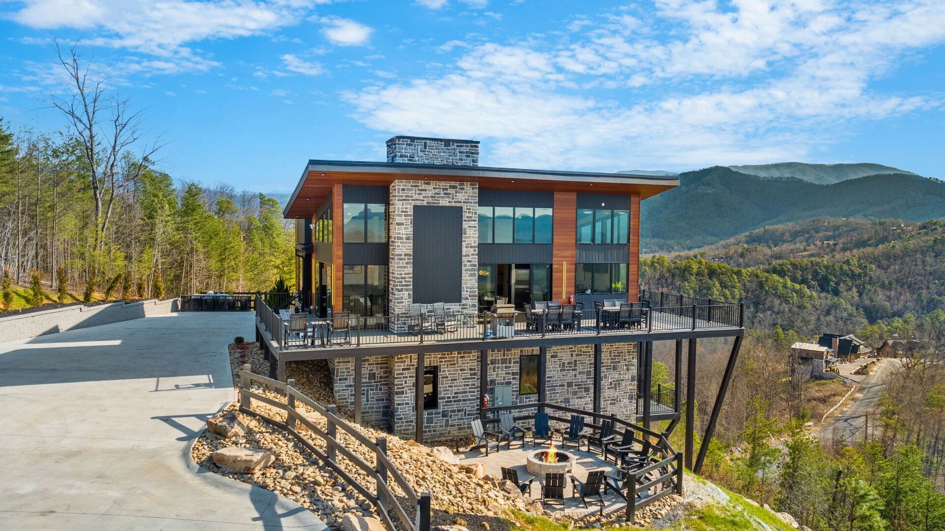 Skycrest Vista photo 2